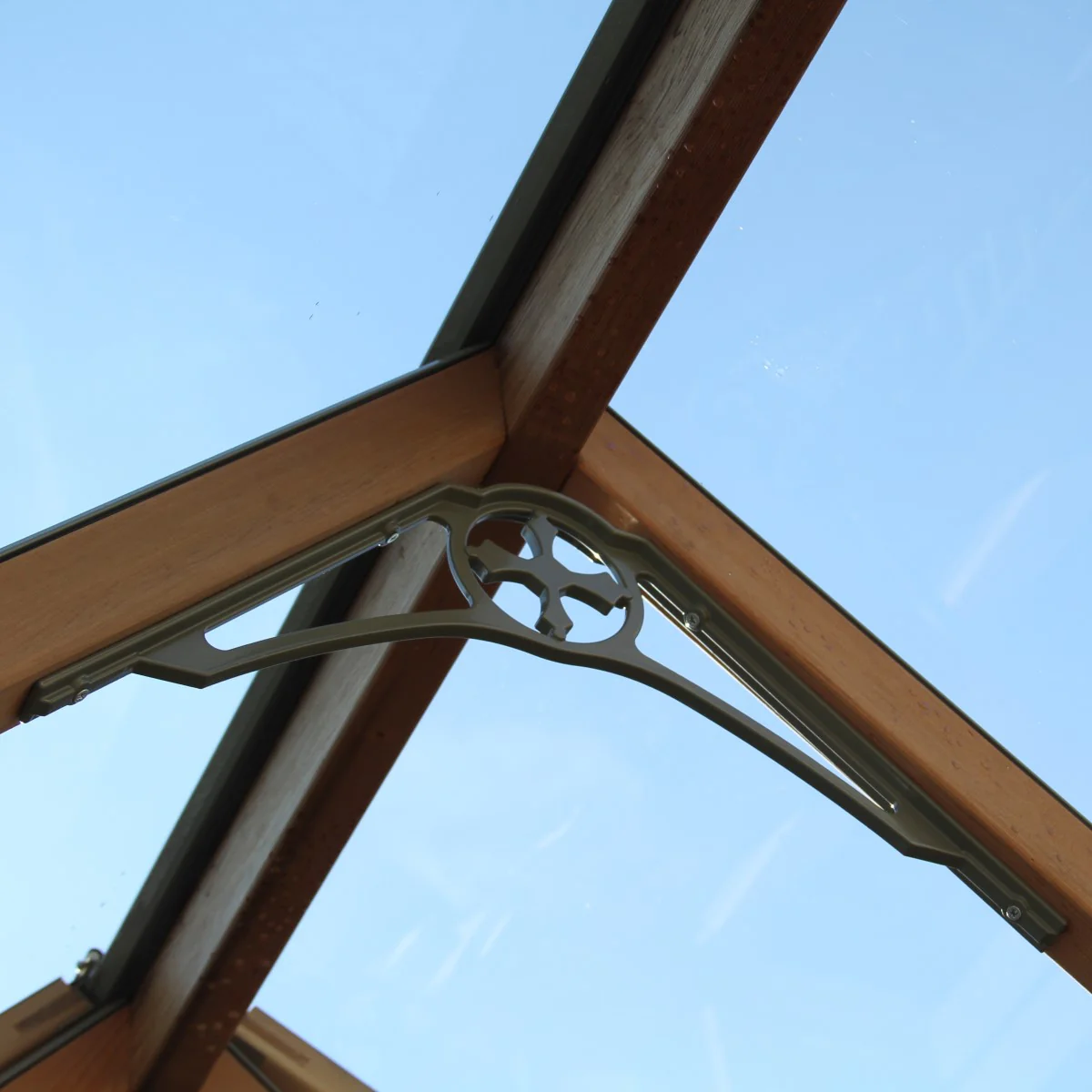 Alton | Lancing Victorian Cedar Glass Greenhouse With 3mm Tempered Glass Glazing - 10ft 9in Wide - Image 17