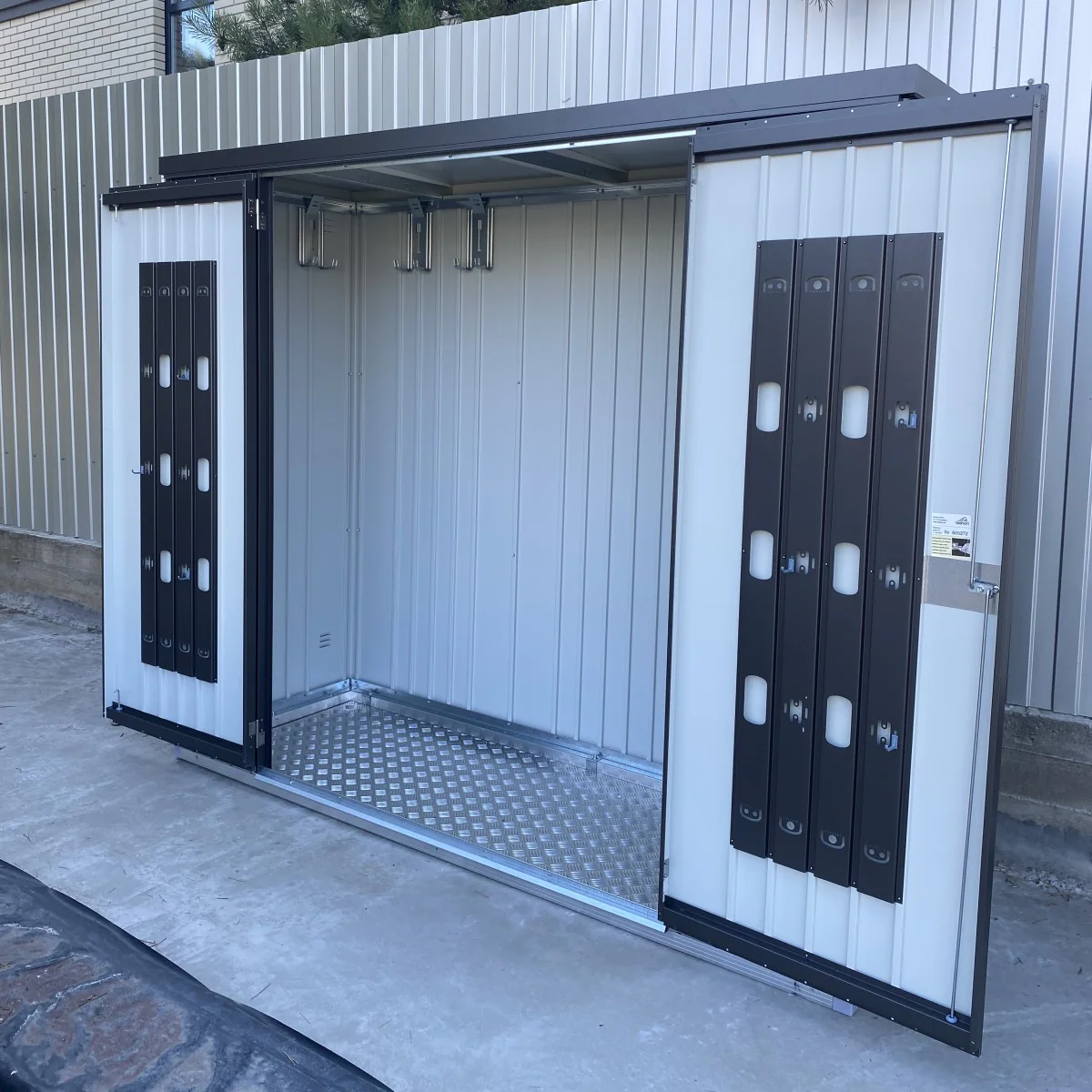 Biohort | 7.5x2.7x6 ft Equipment Locker 230 - Dark Gray - Image 3