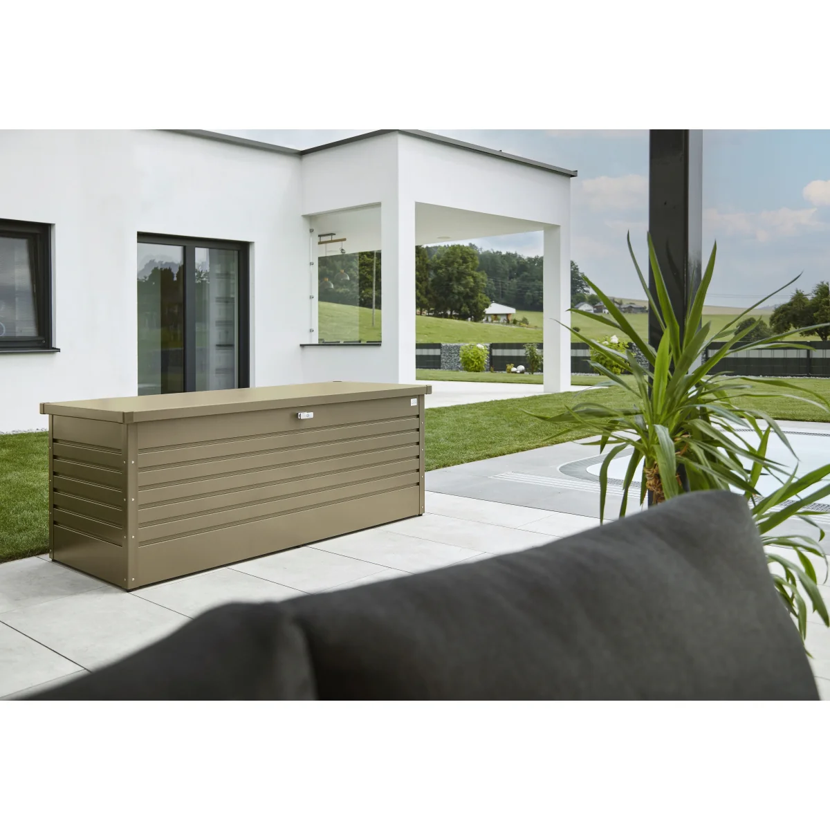 Biohort | 210 Gallon LeisureTime Deck Box - Image 20