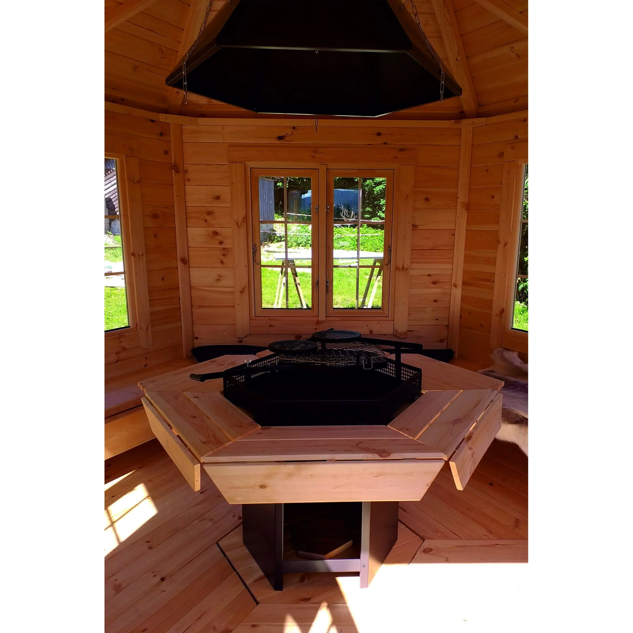 Exaco | Luxe Grill for 250 sq. ft. Scandinavian Pine Hunter's Grill Cabin - Image 4