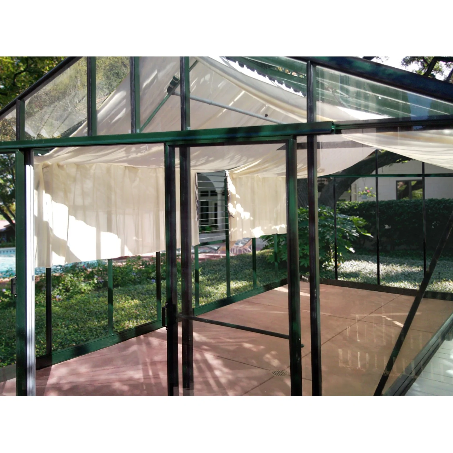 Janssens | 12.5x20x9 ft Royal Victorian VI 46 Large Glass Greenhouse Kit With 4mm Tempered Glass Glazing - Image 19