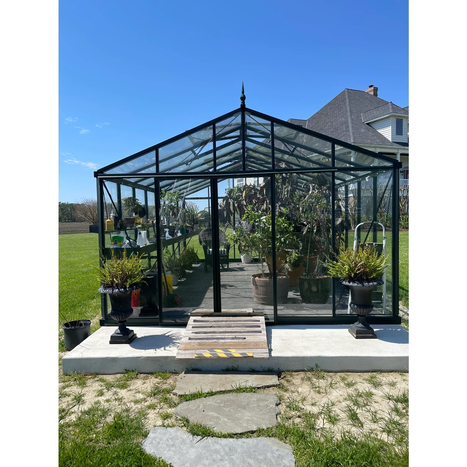 Janssens | 12.5x20x9 ft Royal Victorian VI 46 Large Glass Greenhouse Kit With 4mm Tempered Glass Glazing - Image 36
