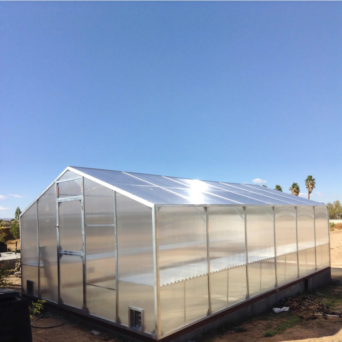 Santa Barbara | Montecito Aluminum Greenhouse With 8mm Twin Wall Polycarbonate Glazing - Image 4