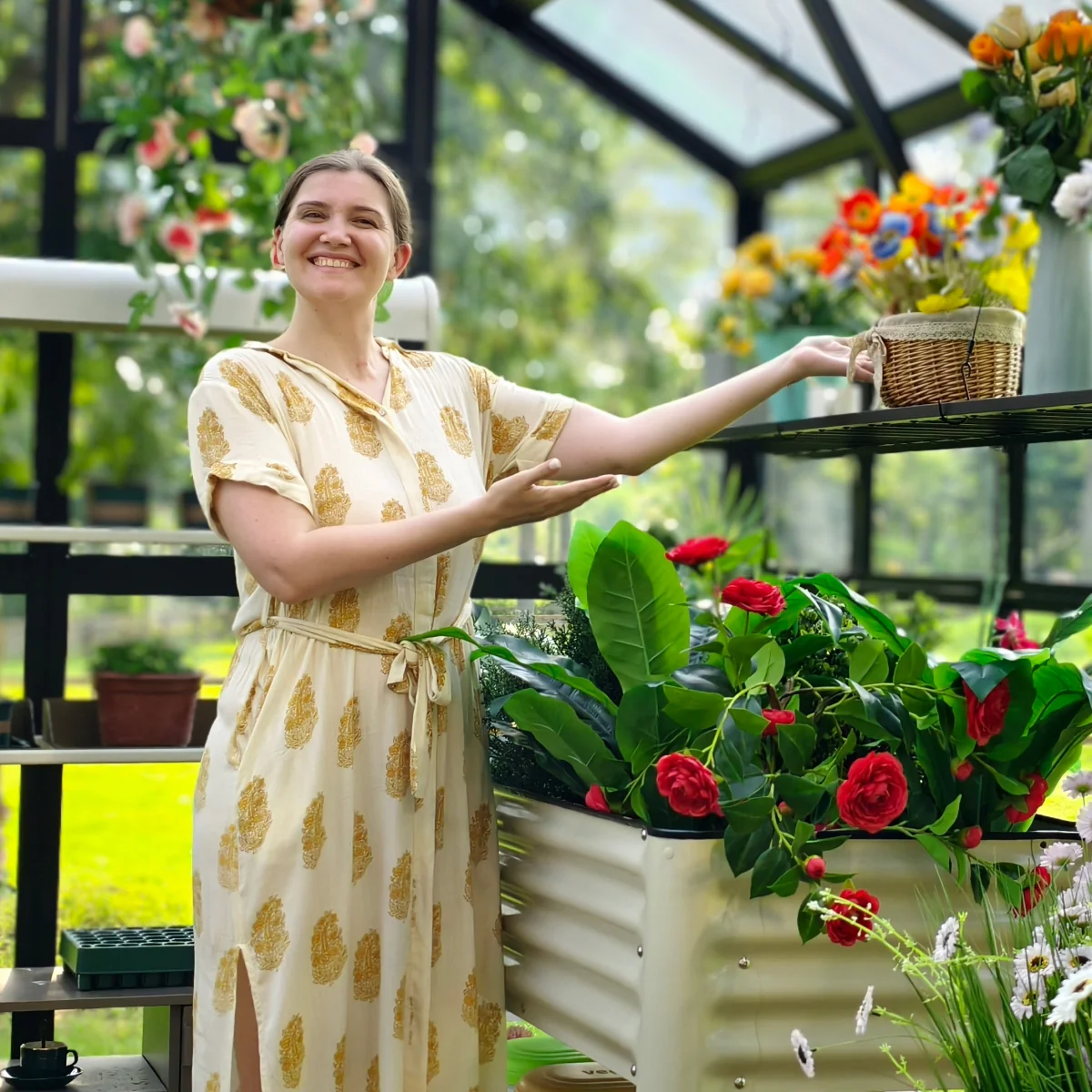 Vego | Victorian Greenhouse Kit 10ft 6in Wide - Image 3